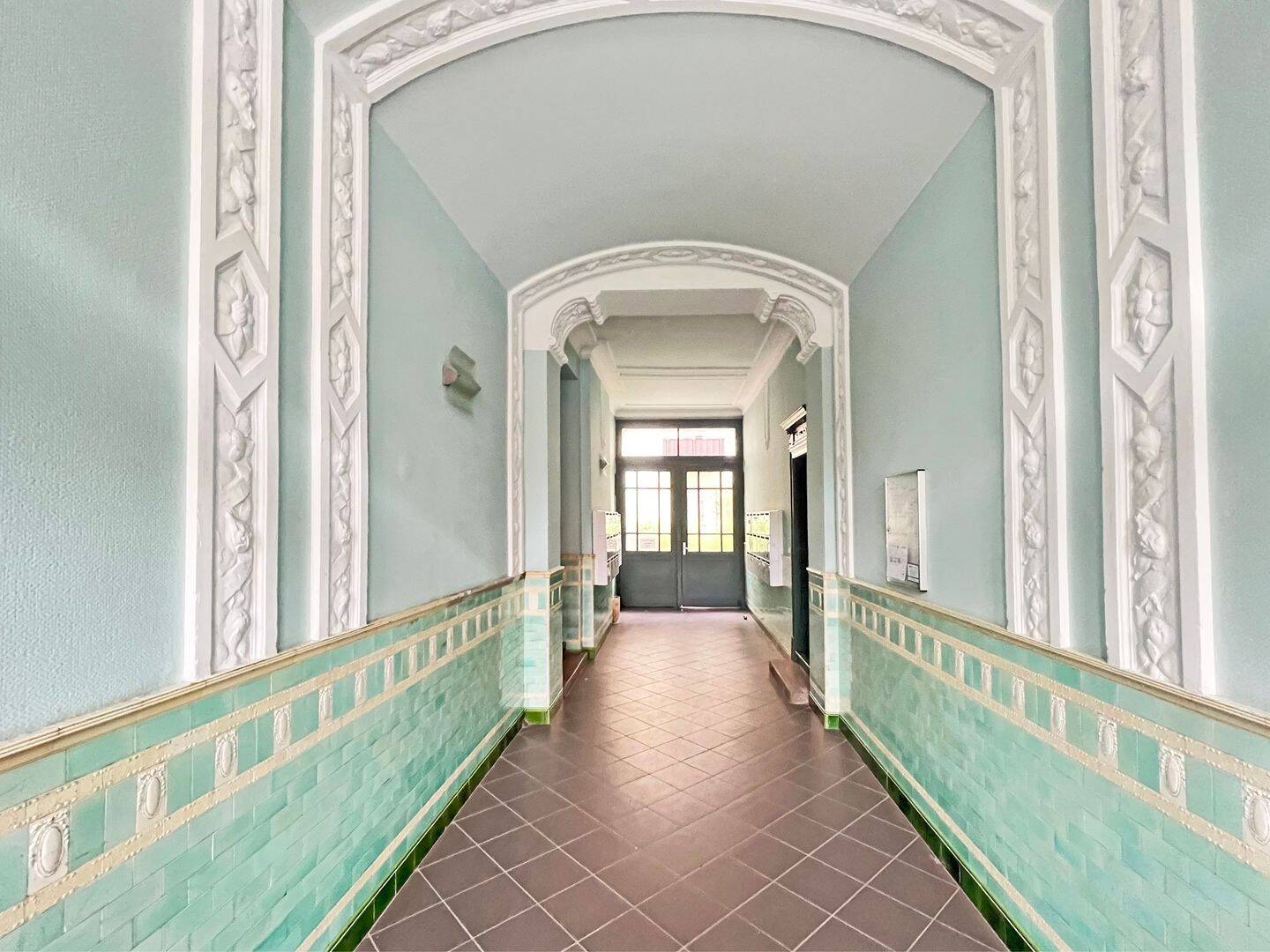 Bötzowviertel: Freiwerdende Zwei-Zimmer Altbauwohnung mit Balkon – Berlin – Vorschaubild 4