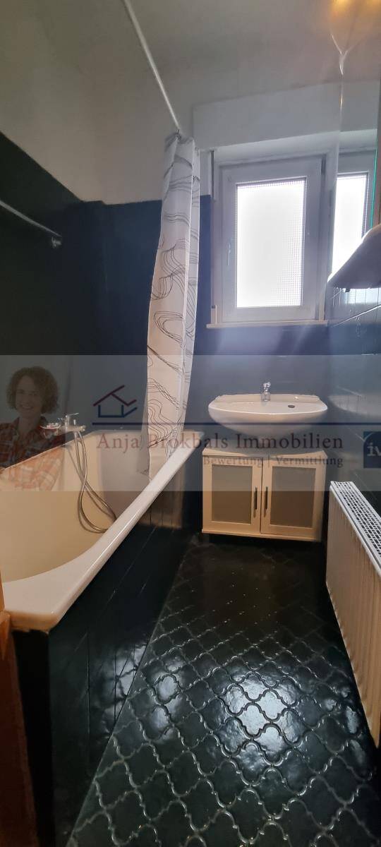 Zentral - ruhig - großes Grundstück_provisionsfrei für Käufer – Gütersloh – Vorschaubild 9
