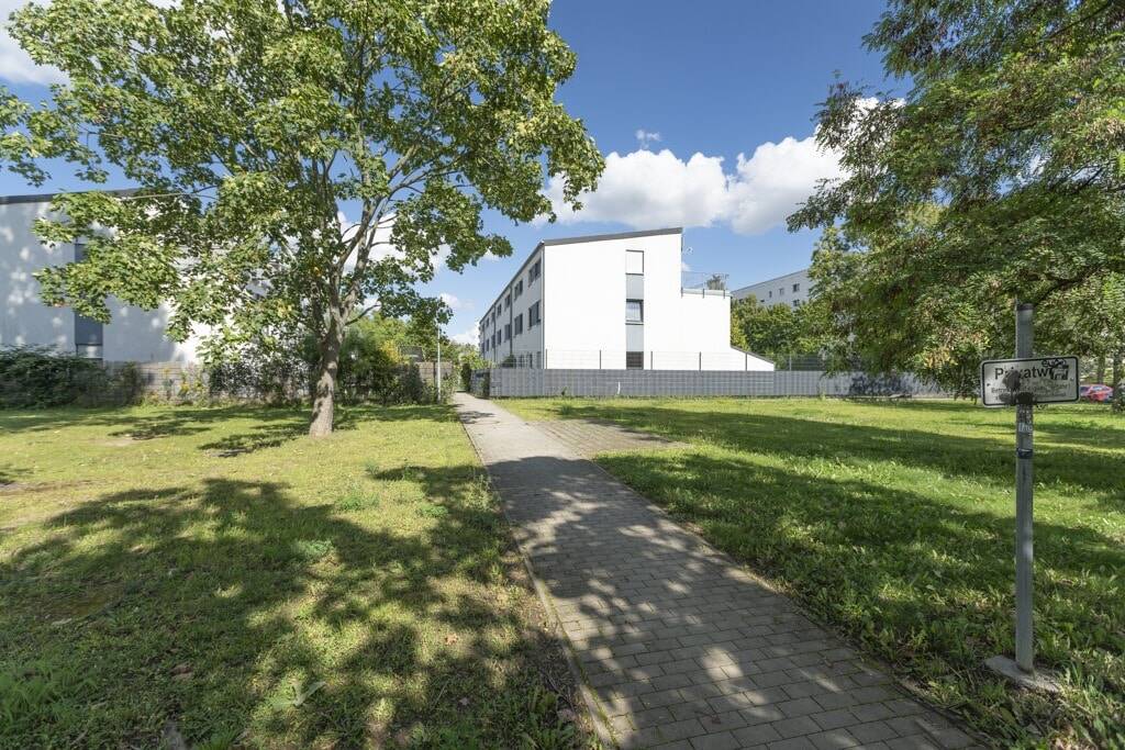 Modernes Reihenendhaus mit Dachterrasse und Parkblick – Berlin – Vorschaubild 8