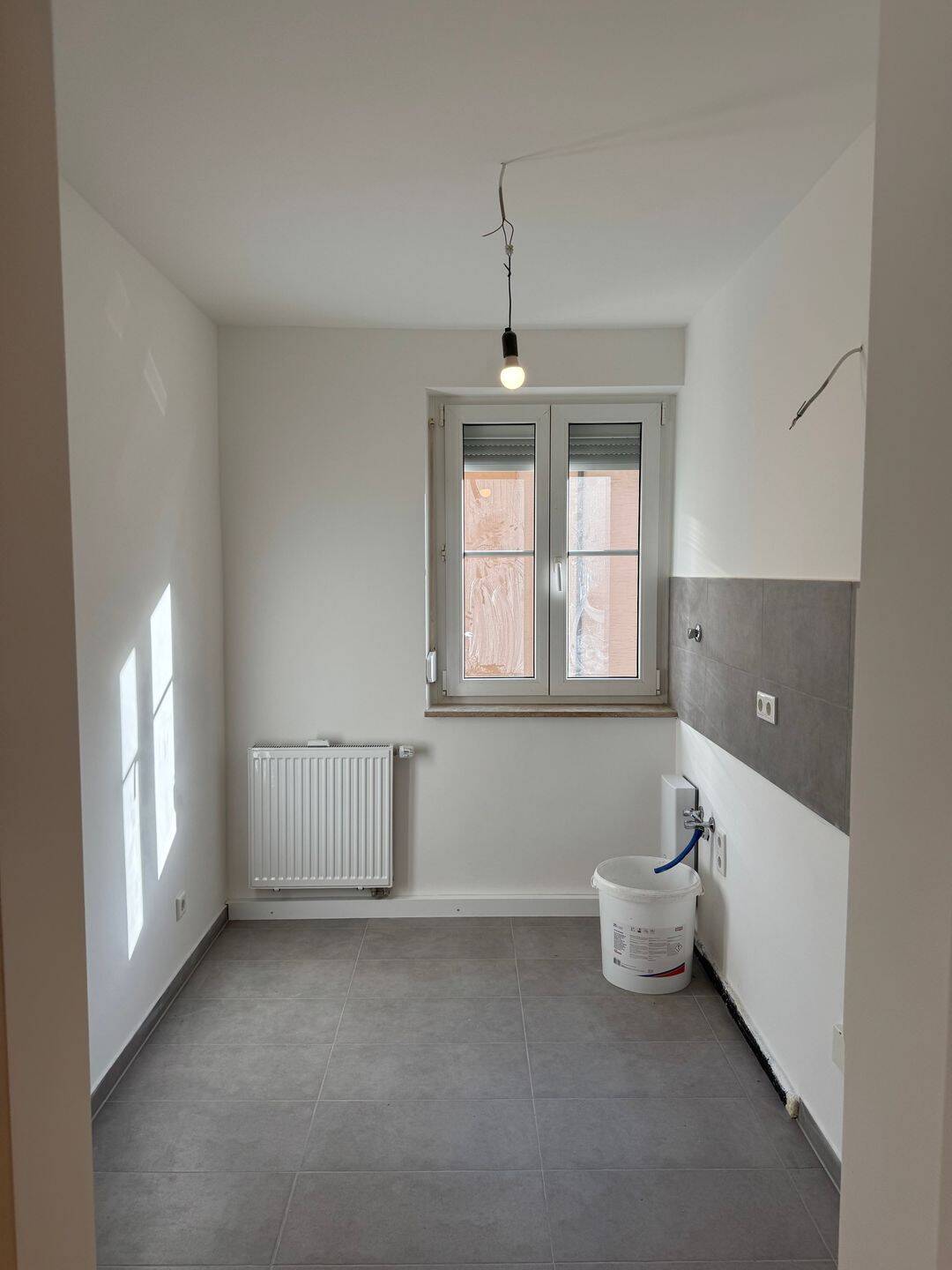 Renovierte Zweizimmerwohnung mit Balkon – Nürnberg – Vorschaubild 6