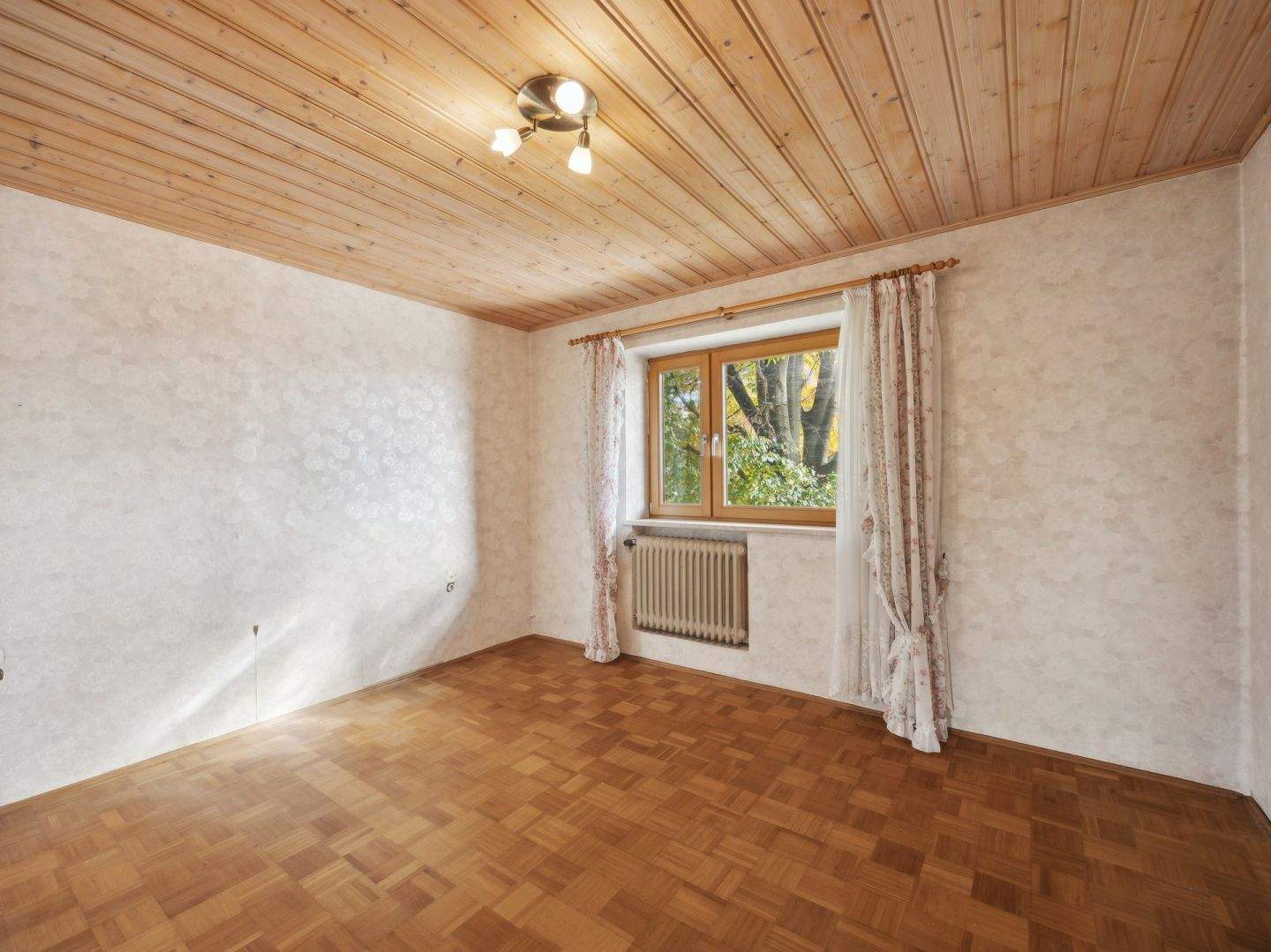 Einfamilienhaus mit Charakter und Ausbaureserve in Tuntenhausen – Tuntenhausen – Vorschaubild 7