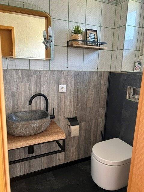 Familienfreundliche Doppelhaushälfte mit hochwertiger Ausstattung und Wohlfühlambiente – Nordhausen – Vorschaubild 5