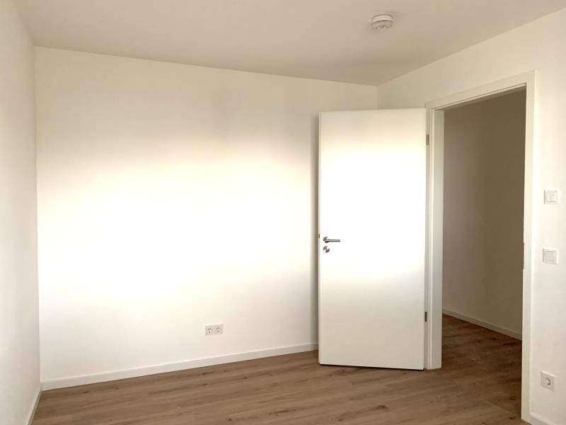 N-Schweinau: Erstbezug! Modern und attraktiv - 3-Zi-Whg (1.OG) mit EBK, Balkon, Aufzug + TG-SP – Nürnberg – Vorschaubild 6