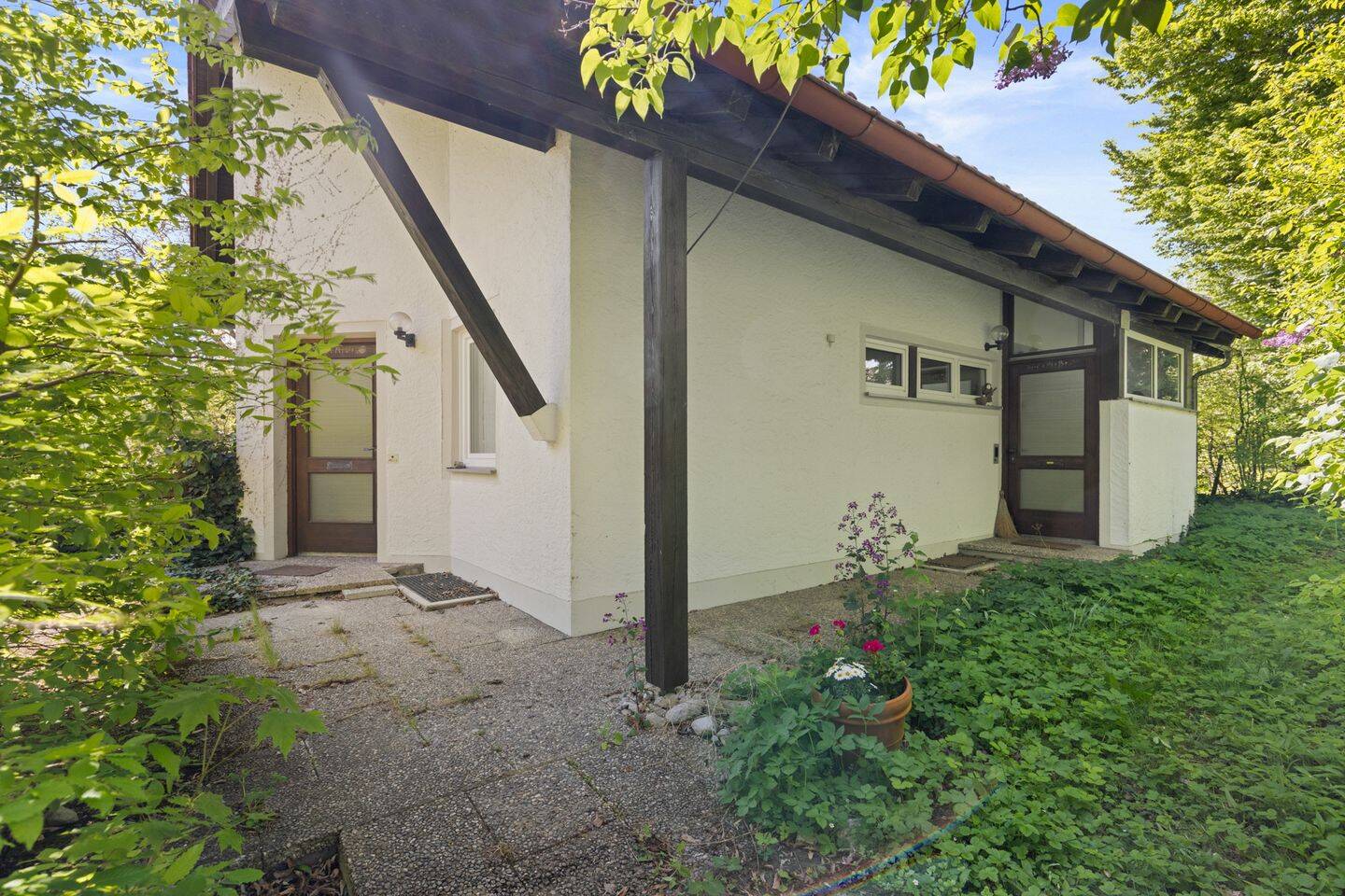 Grüne Oase: EFH mit ELW, toller Garten (1.431 m²) – Reichling – Vorschaubild 4