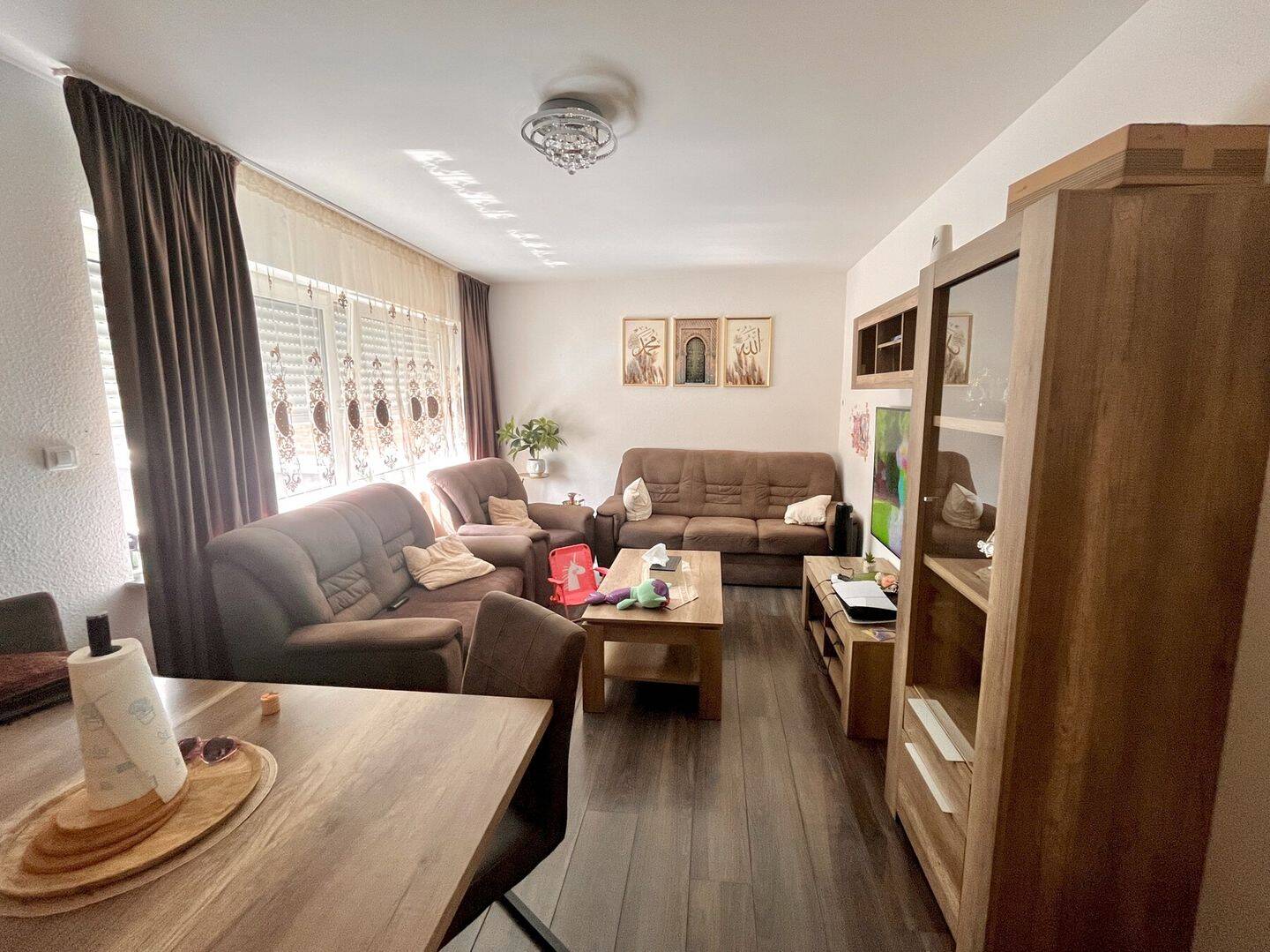 Schicke 3-Zimmer-ETW * moderner Grundriss * solides Investment in MG-Zentrum * ca. 73 m² Wfl. * – Mönchengladbach – Vorschaubild 2