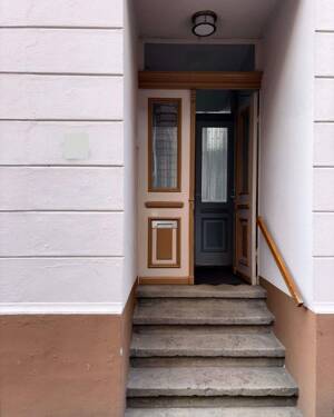 Mehrfamilienhaus Lübeck-Altstadt: Sanierungs-Juwel am Katharineum – WPB-Förderung & 4 WE möglich! – 23552 Lübeck – Vorschaubild 2