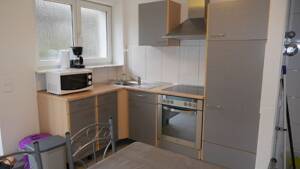 ruhige 2-Zimmer-Wohnung in Stuttgart-Zuffenhausen - WOHNEN AUF ZEIT – 70435 Stuttgart – Vorschaubild 7