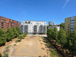 Exklusive 1-Zimmer-Wohnung mit Balkon, Skylineblick & TG-Stellplatz in Bestlage Bockenheim – 60486 Frankfurt am Main – Vorschaubild 5