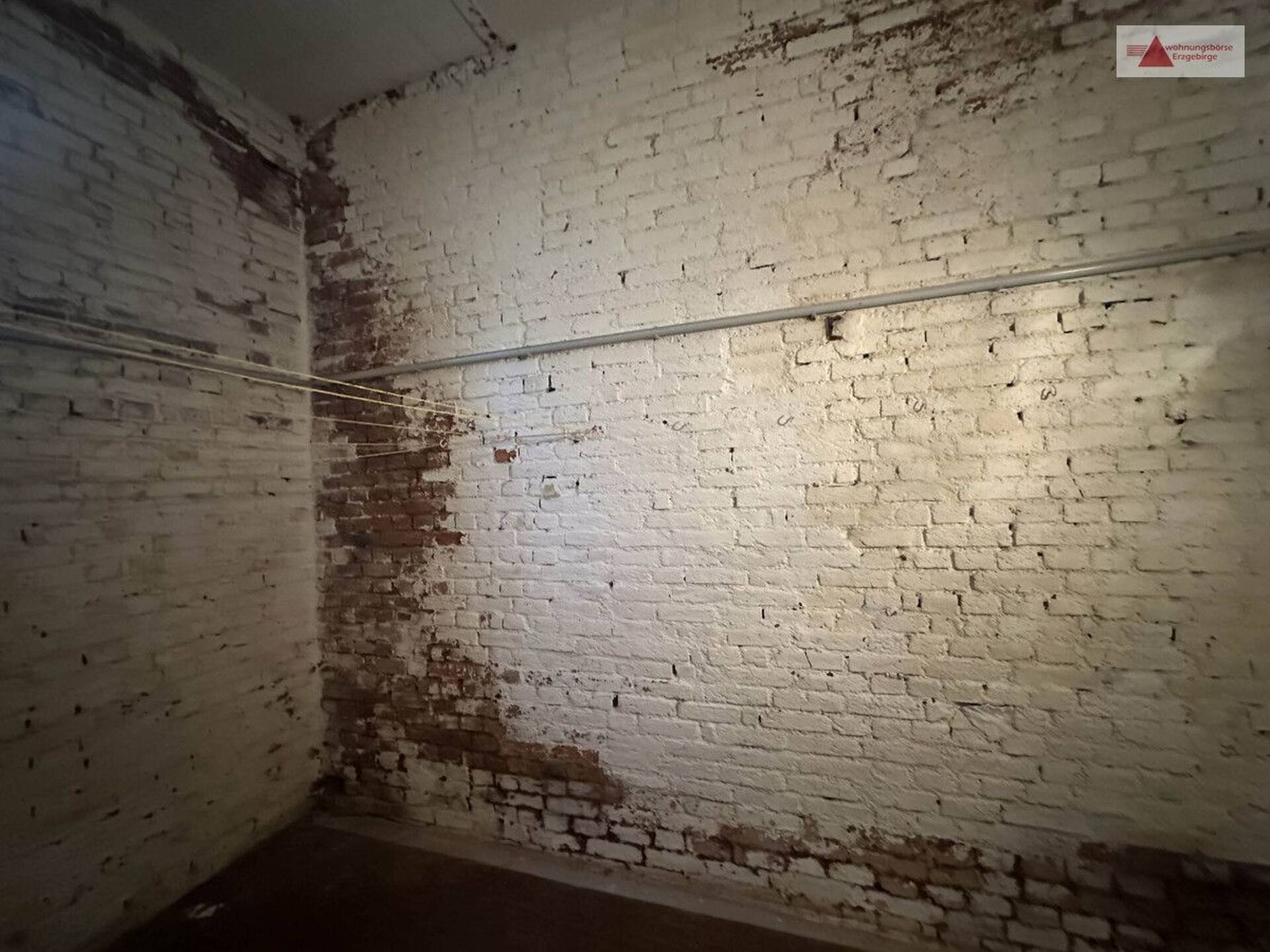 Mehrfamilienhaus in 08132 Mülsen / Mülsen Sankt Jacob mit 374,3 m² kaufen