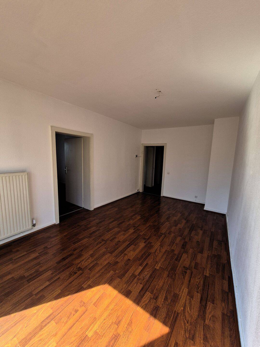 Saarbrücken, Rodenhof, Neunkircher Str. 152a, kleine 2 ZKB-Wohnung im 2.OG mit Balkon. – Saarbrücken – Vorschaubild 4