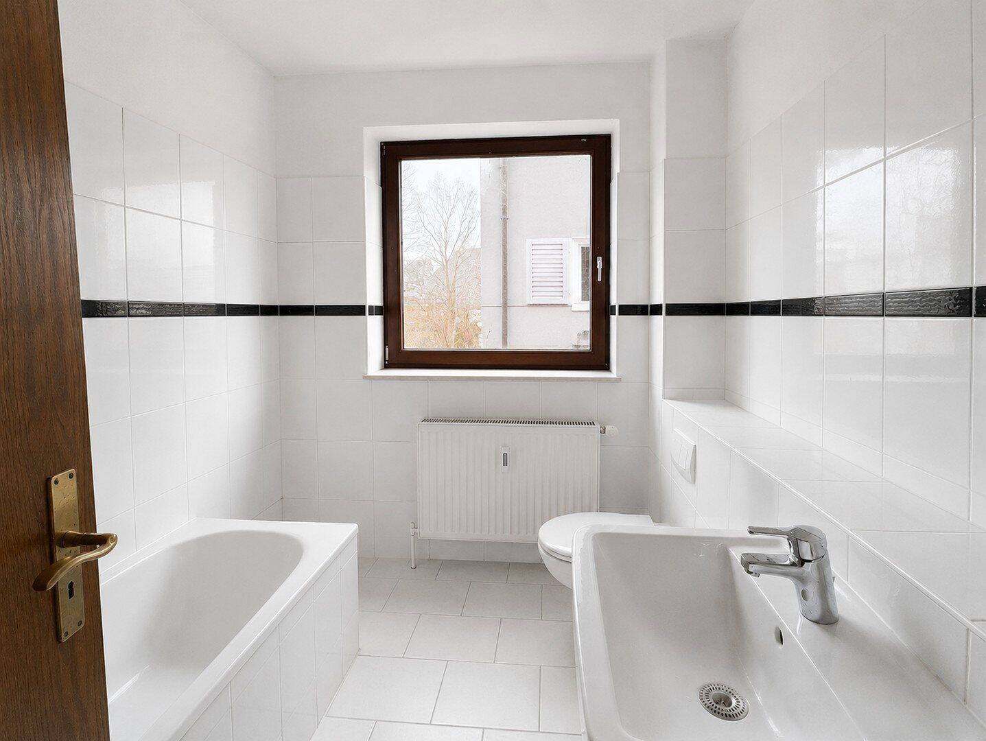 Helle 2-Zimmer-Wohnung mit Süd-West-Balkon in unmittelbarer Nähe zum Stadtpark – Lübeck – Vorschaubild 9