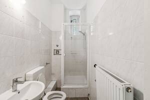 Wohnglück am Wasser - Altbaujuwel mit ca. 60 m² Privatgarten & Südterrasse – 12059 Berlin – Vorschaubild 8