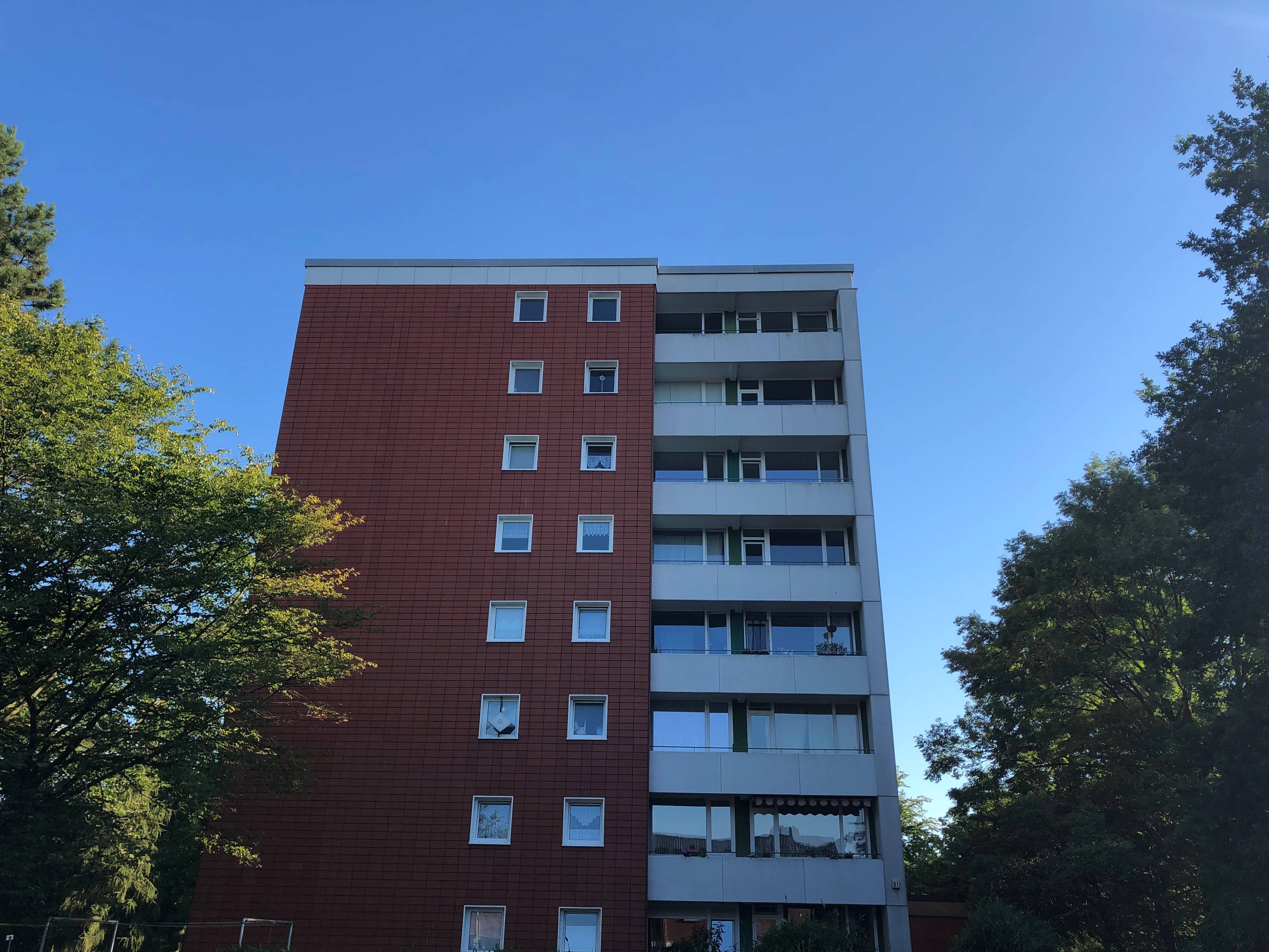 Modernisierte  1 Zimmerwohnung am Stadtpark Norderstedt