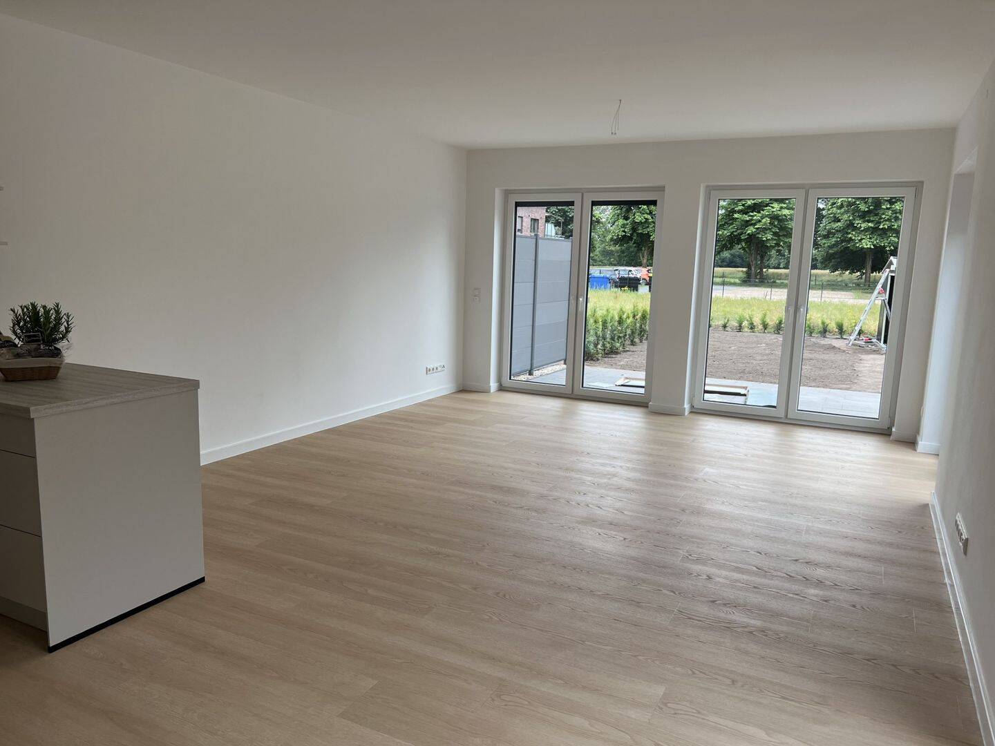 Neuwertige Doppelhaushälfte mit toller Dachterrasse und Garten – Kaltenkirchen – Vorschaubild 5