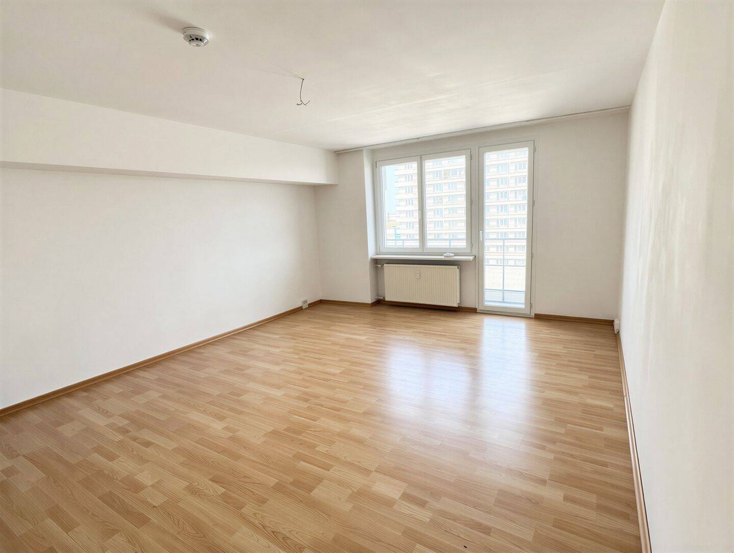 Skyline Living in Berlin-Mitte, großzügige 3-Zimmer-Wohnung mit spektakulärem Ausblick – Berlin – Vorschaubild 3