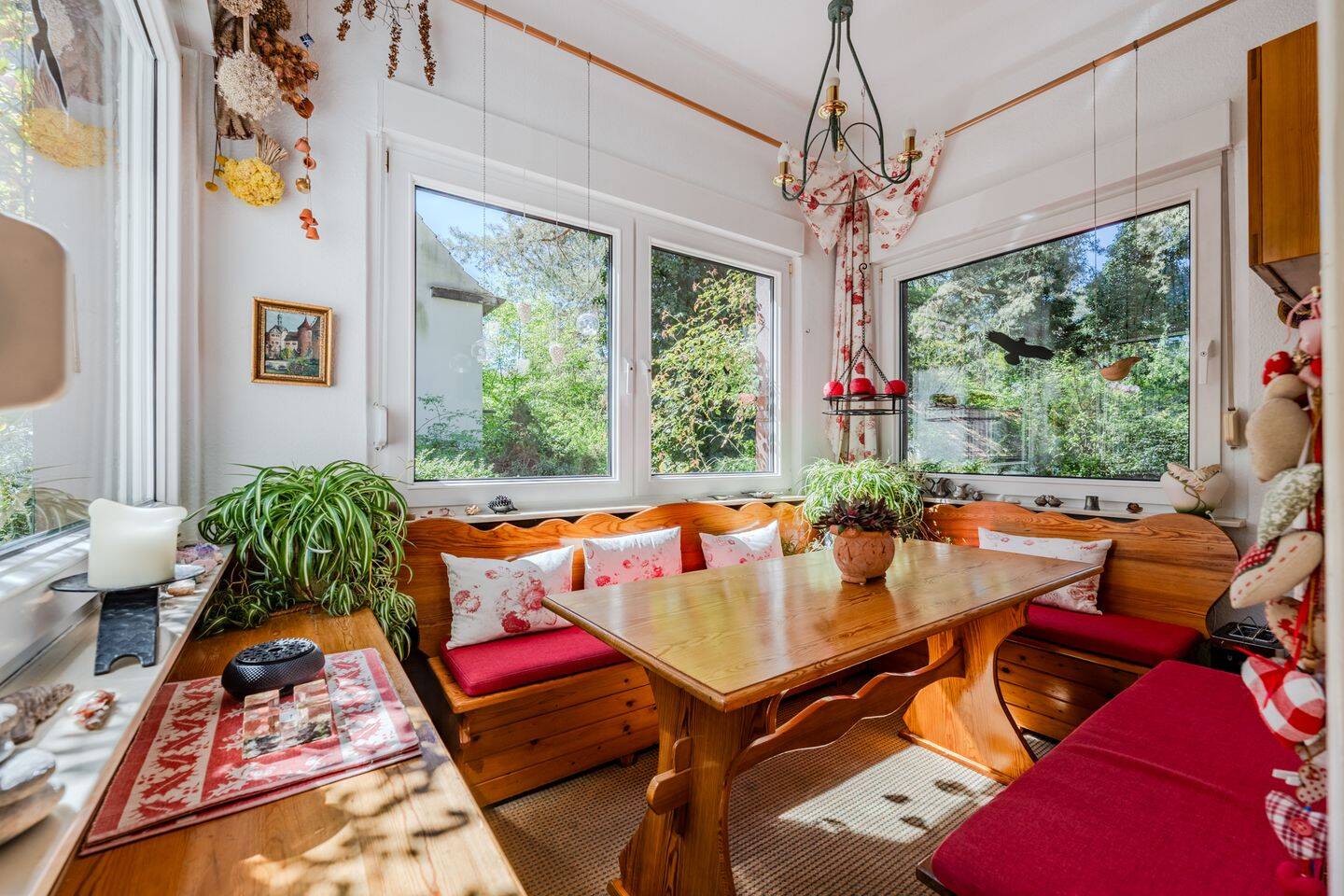 A well-maintained detached or semi-detached house with an idyllic garden – Potsdam – Vorschaubild 4