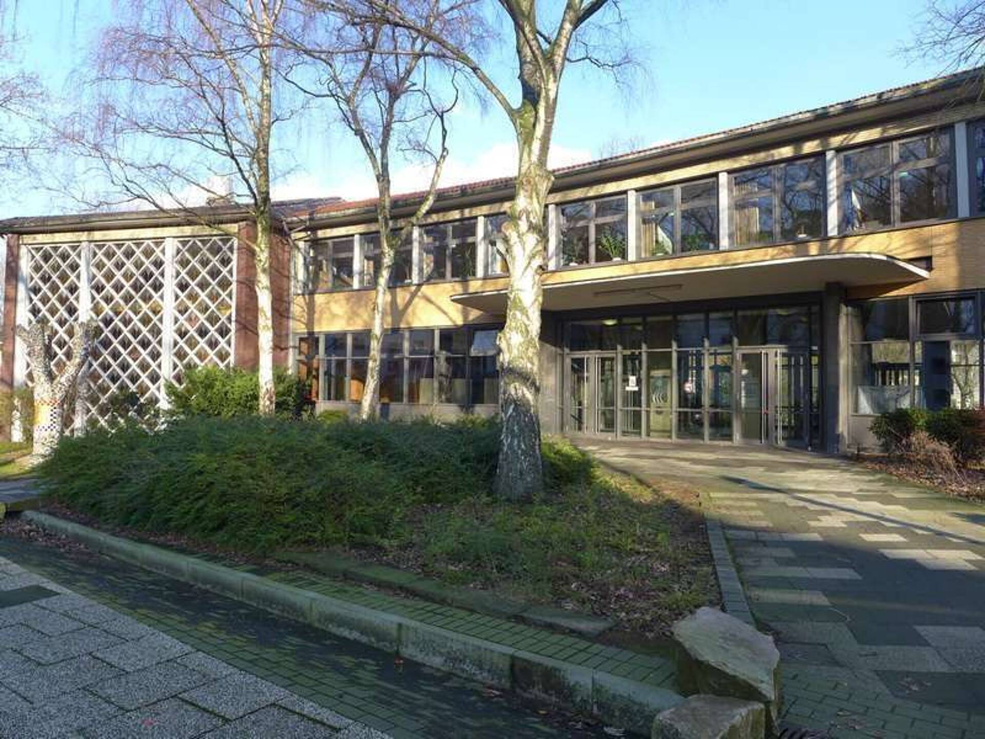 Haus in 44866 Bochum-Wattenscheid mit 410 m² kaufen