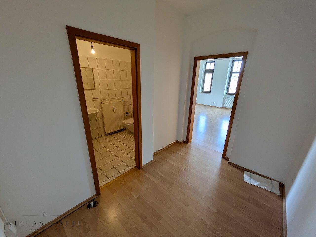++ großzügig, hell und gut geschnitten: schicke 2-Raum-Wohnung in Chemnitz-Bernsdorf ++ – Chemnitz – Vorschaubild 5