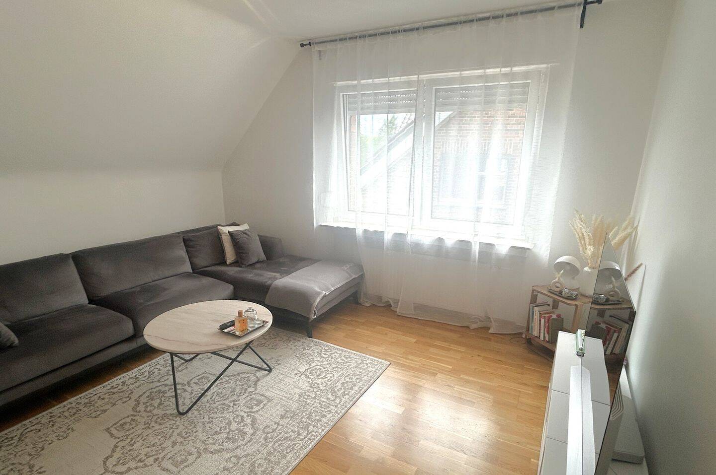 Charmanter, teilsanierter Altbau mit Traumgarten in bester Lage – Meerbusch – Vorschaubild 6