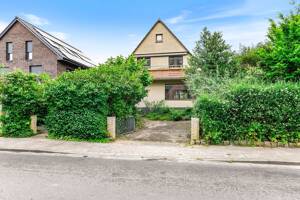Ihr neues Familienprojekt: EFH mit Potenzial und großem Garten – 22047 Hamburg – Vorschaubild 2