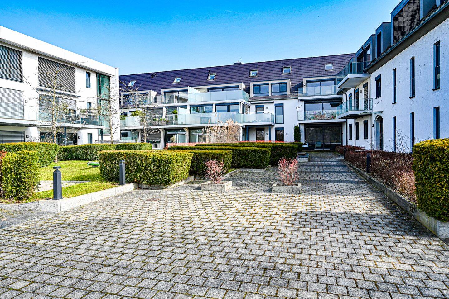 Wohnresidenz über zwei Etagen mit Rheinblick - in ruhiger Wohngegend – Wiesbaden – Vorschaubild 8