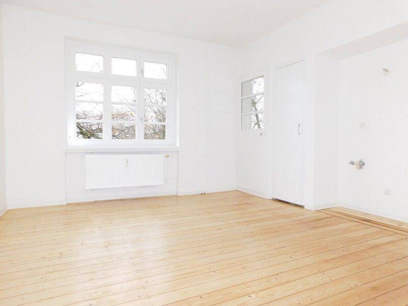 Frisch renovierte 2-Zi.-Whg. mit hübschen Dielen und kleiner Loggia im Zooviertel – Wuppertal – Vorschaubild 3