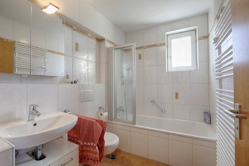 Ein Platz an der Sonne - Charmante 3-Zimmer-Wohnung mit Balkon und Weitblick! – München – Vorschaubild 6