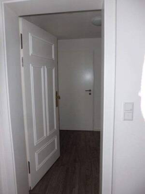 Exklusiv in schöner Lage - 2 Zimmer-Eigentumswohnung, mit Balkon - in Frankfurt (OT) – 60439 Frankfurt am Main – Vorschaubild 6