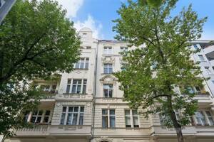 Altbaucharme in Bestlage: 2-Zimmer-Wohnung nahe Ludwigkirchplatz – 10707 Berlin – Vorschaubild 1