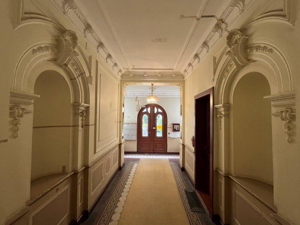 Stuckaltbauwohnung mit West-Loggia in Friedenau – Berlin – Vorschaubild 4