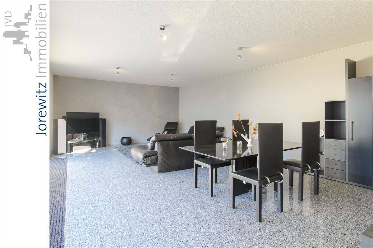Top-Lage Sieker-Schweiz: Großzügiger und gut aufgeteilter Atrium-Bungalow mit Garage – Bielefeld – Vorschaubild 7