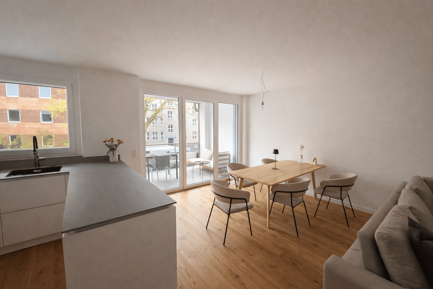 Stilvolle 4-Zimmer-Eigentumswohnung im Neubau in begehrter Lage der Hannoveraner Südstadt – Hannover – Vorschaubild 2