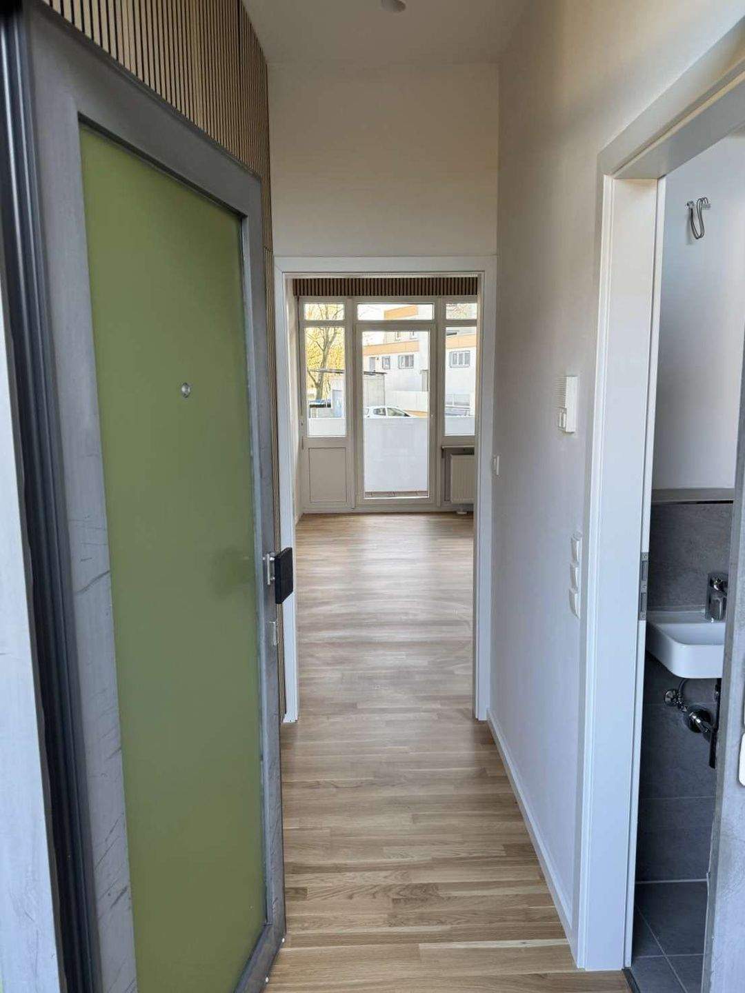 Provisionsfrei & Kernsaniert | 6% Rendite in Erlangen | Balkon | Langer Johann – Erlangen – Vorschaubild 3