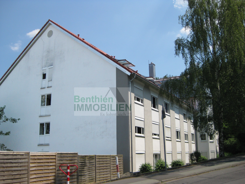Helle, freundliche und gepflegte 2-Zimmer Maisonettewohnung in Marburg Wehrda, frei ab 01.01.26