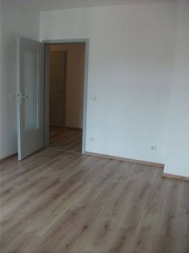 Die ist es !!!!! Süsse 2-Raum-Wohnung mit schickem Laminat – Chemnitz – Vorschaubild 9