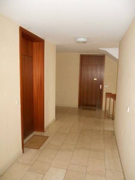 VERMIETETE 2 ZIMMERWOHNUNG - BALKON - EINBAUKÜCHE - LIFT - 2. OG - N-WÖHRD – Nürnberg – Vorschaubild 3