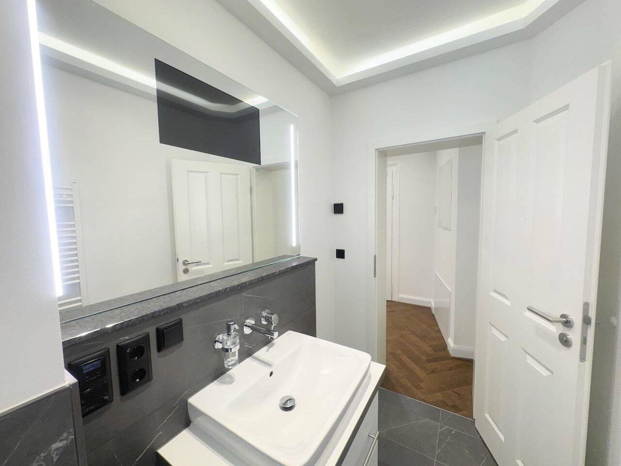 Perfekt für 2! Erstbezug * Balkon * Parkett * Fußbodenheizung * Tageslichtbad mit Wanne * LED-Licht – Leipzig – Vorschaubild 8