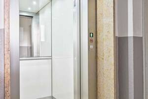KAPITALANLAGE! Vermietete 2-ZKB-Wohnung mit Südloggia, Fernwärme! Moderner Aufzug – 85764 Oberschleißheim – Vorschaubild 5