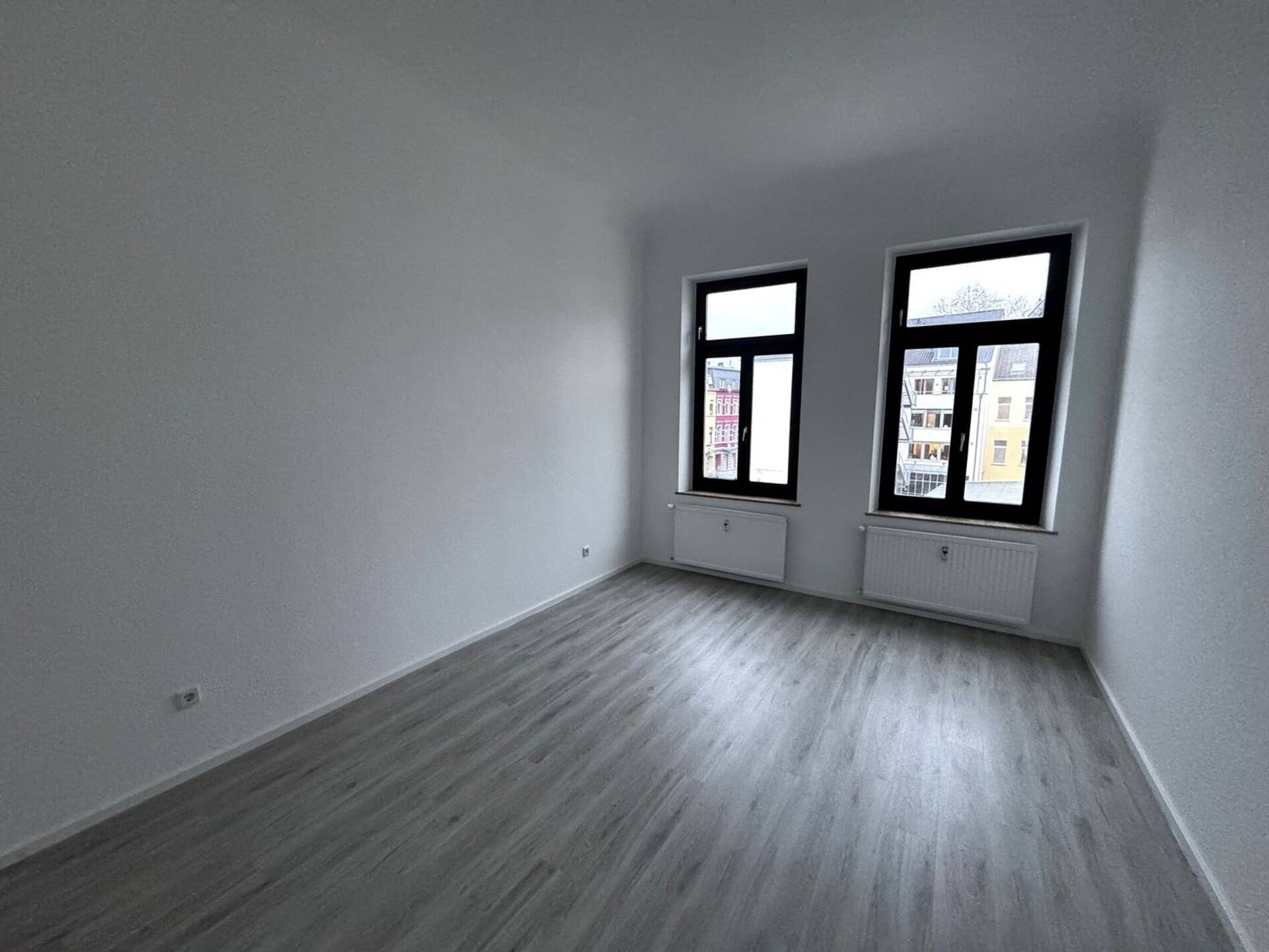 Mehrfamilienhaus in 47798 Krefeld / Stadtmitte mit 377,98 m² kaufen