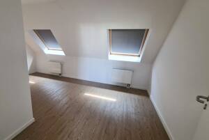 !Senioren-Wohnung! Modernes, barrierefreies 2-Zi.-Apartment - helle Atmosphäre, Einbauküche, Aufzug – 50823 Köln – Vorschaubild 9