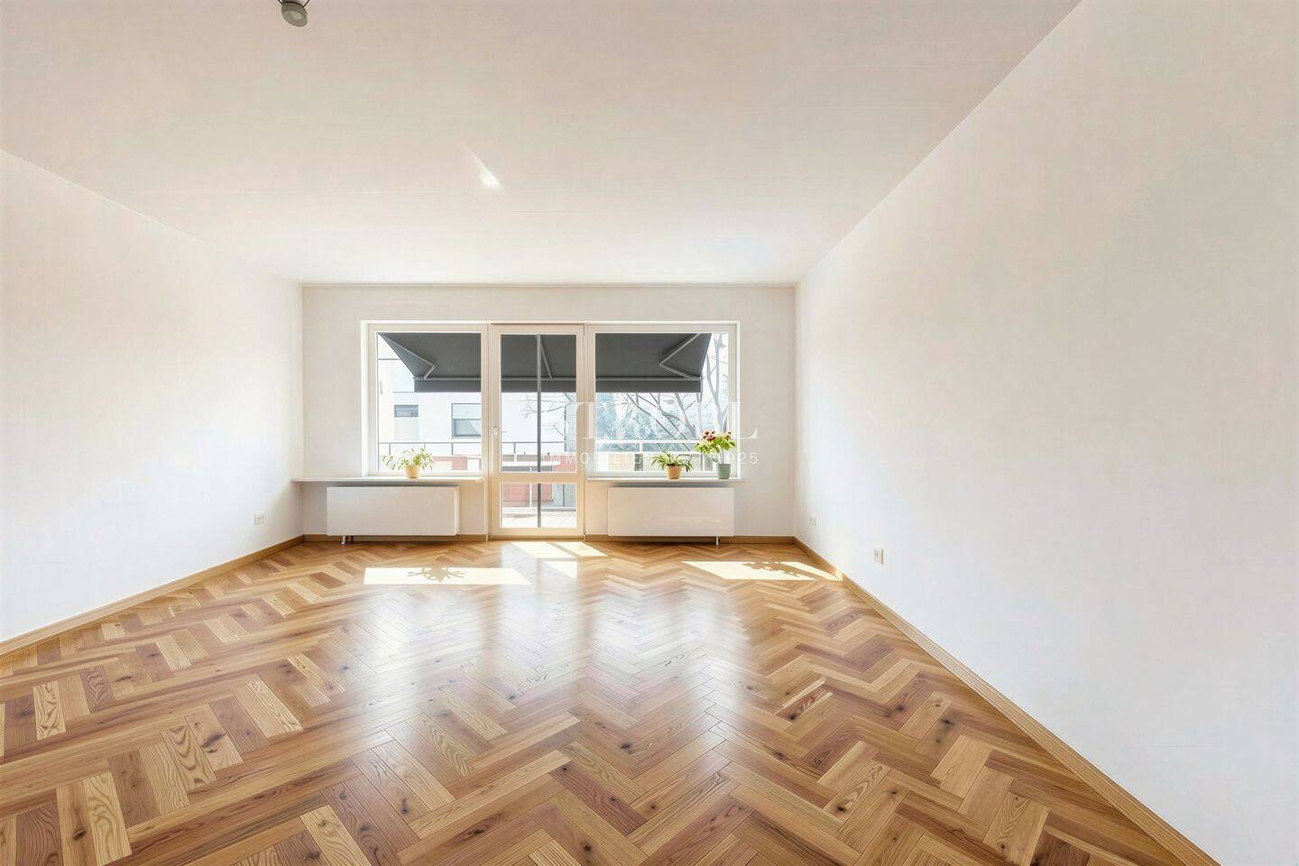 VALUE ADD | 3-Zimmer Wohnung fußläufig zum Perlacher Forst mit flexiblem Grundriss – München – Vorschaubild 2