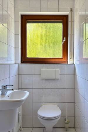Dachswald-Halbhöhenlage: Gepflegte 3-Zimmer-Wohnung mit Balkon und attraktivem Hobbyraum! – 70569 Stuttgart – Vorschaubild 9