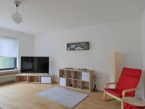 (EF1294_M) Kassel-Stadt: Harleshausen, geschmackvoll möblierte Wohnung mit Terrasse, PKW-Stellplatz und Service – 34128 Kassel – Vorschaubild 2
