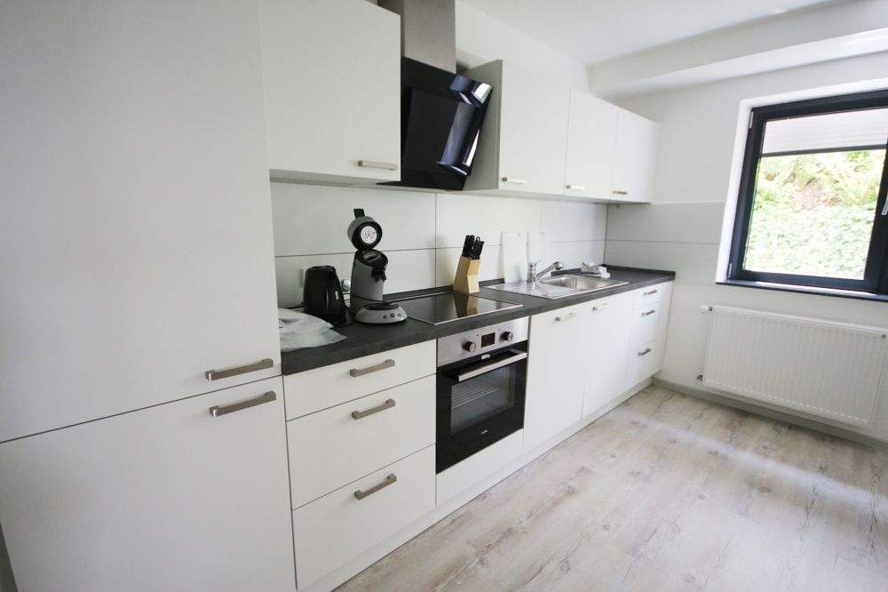 **Renovierte und modern eingerichtete Wohnung in ruhiger Lage** – Saarbrücken – Vorschaubild 4