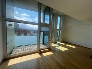 Perfekt für uns: weitläufige 4-Zimmer-Wohnung auf 2 Etagen!!! – 20355 Hamburg – Vorschaubild 6