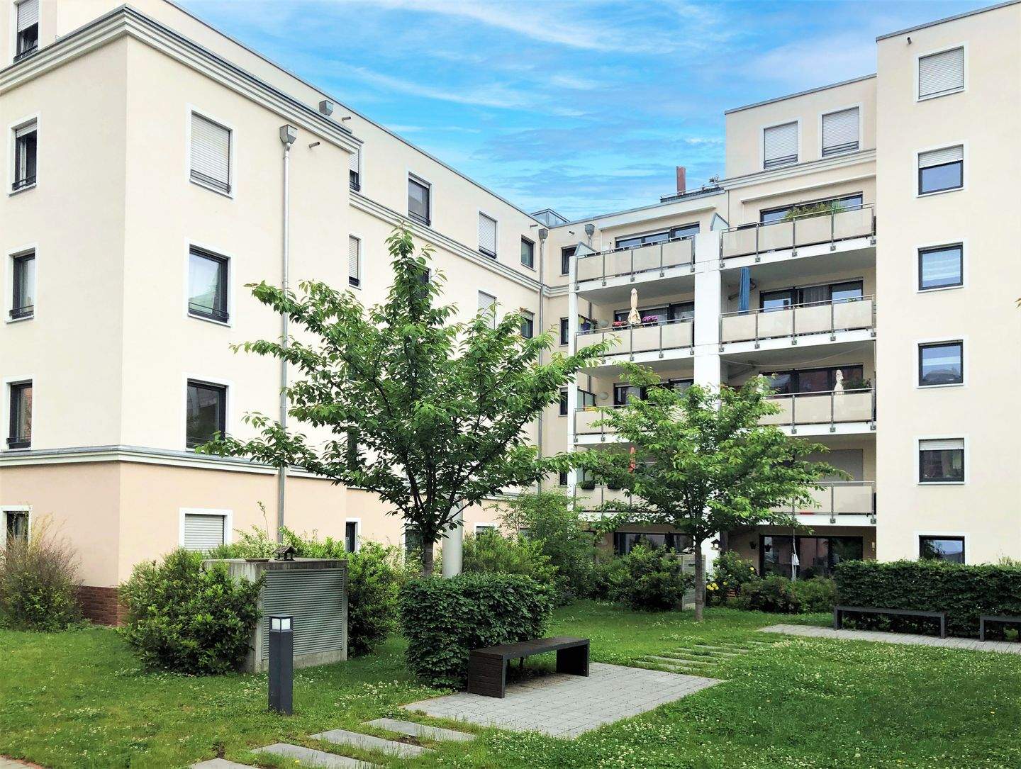 Moderne Wohnung mit Terrasse in Nürnberg-Maxfeld nahe Stadtpark – Nürnberg – Bild 1 von 3