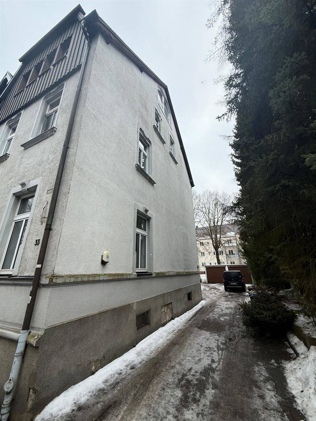 Gemütliche 2-Zimmer mit Laminat, Wanne und Dusche in ruhiger Lage – Chemnitz – Vorschaubild 9
