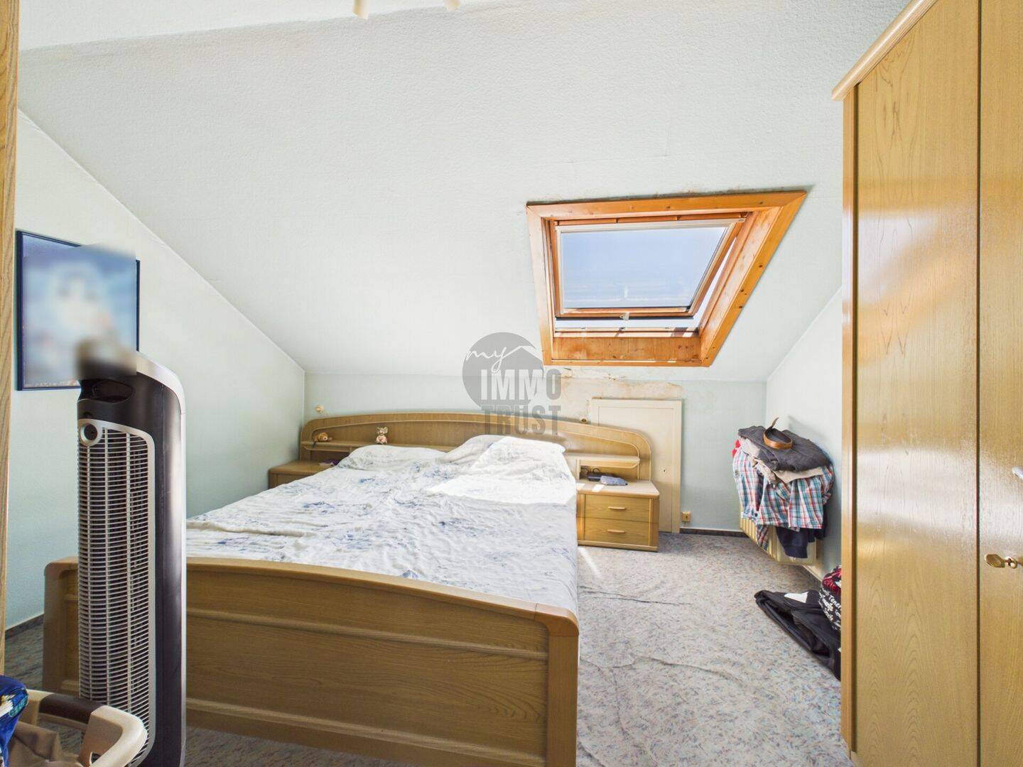 DREIFAMILIENHAUS IN RUHIGER LAGE VON PFORZHEIM BRÖTZINGEN: TOP-LAGE, GARTEN & ENTWICKLUNGSCHANCE! – Pforzheim – Vorschaubild 9
