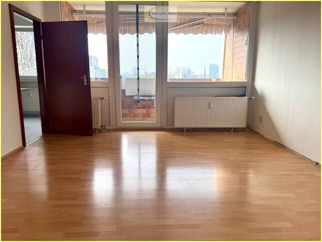 3-ZImmerwohnung mit Balkon im 5.OG, Kellerraum in Bonn Beuel – Bonn – Vorschaubild 4