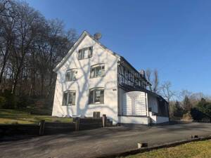 Historisches Einfamilienhaus mit großem Grundstück und attraktiver Pachteinnahme – 53842 Troisdorf – Vorschaubild 1